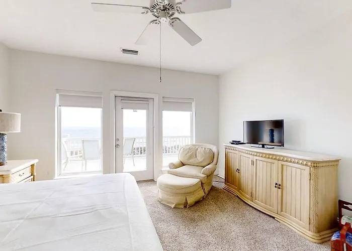 Beautiful Gulf-front With Sweeping Views From Balcony Shared Pool Wifi * Gulf Shores
